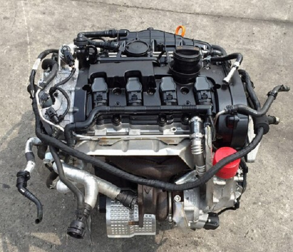 蒸汽熱源機(jī)清洗汽車零配件!